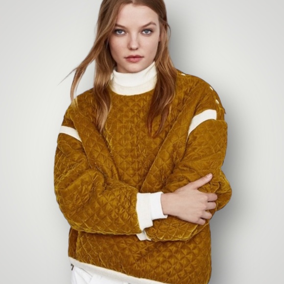 Zara Sweaters - Zara Trafaluc mustard quilted sweater in size small